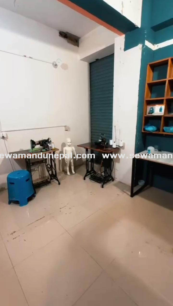 पसल बिक्रीमा — मनमैजु चोक